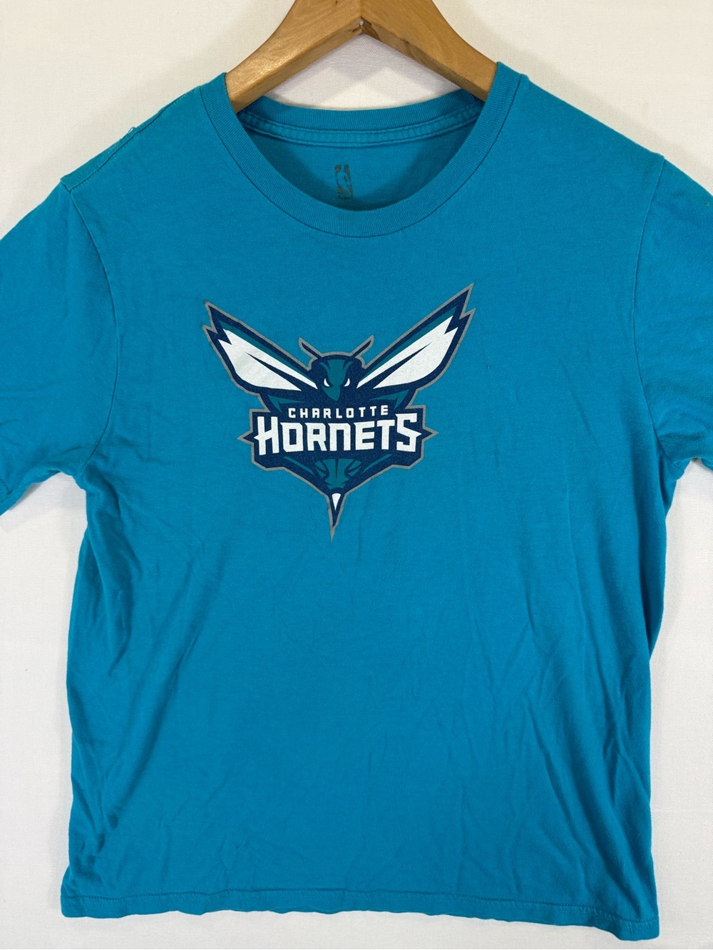 NBA Charlotte Hornets Blue Teal Logo Short Sleeve Tee